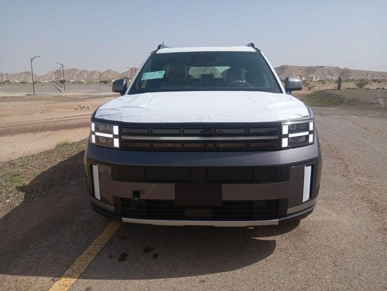 هيونداي سانتا في 2.5L PETROL 4WD LUXURY 2025