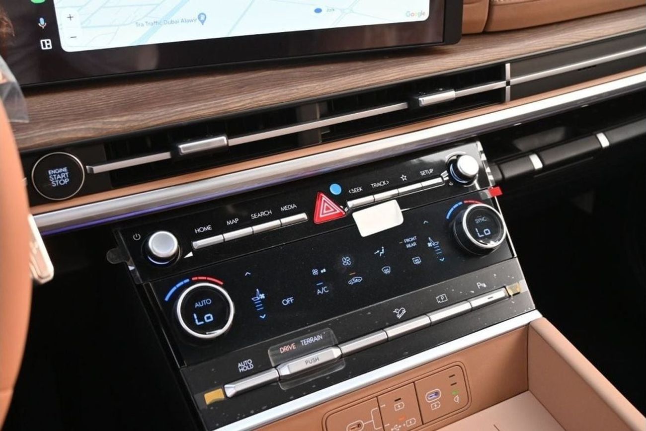 Hyundai Santa Fe Hyundai Santa Fe 2.5L Turbo, AWD Petrol, Model 2024, Color Grey (Export Price)