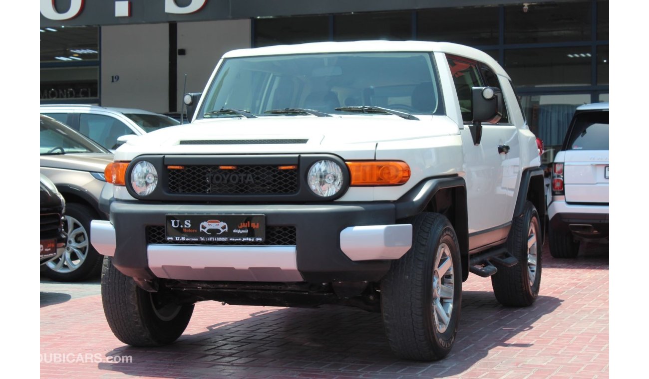 Toyota FJ Cruiser GCC SPECS FULLY LOADED