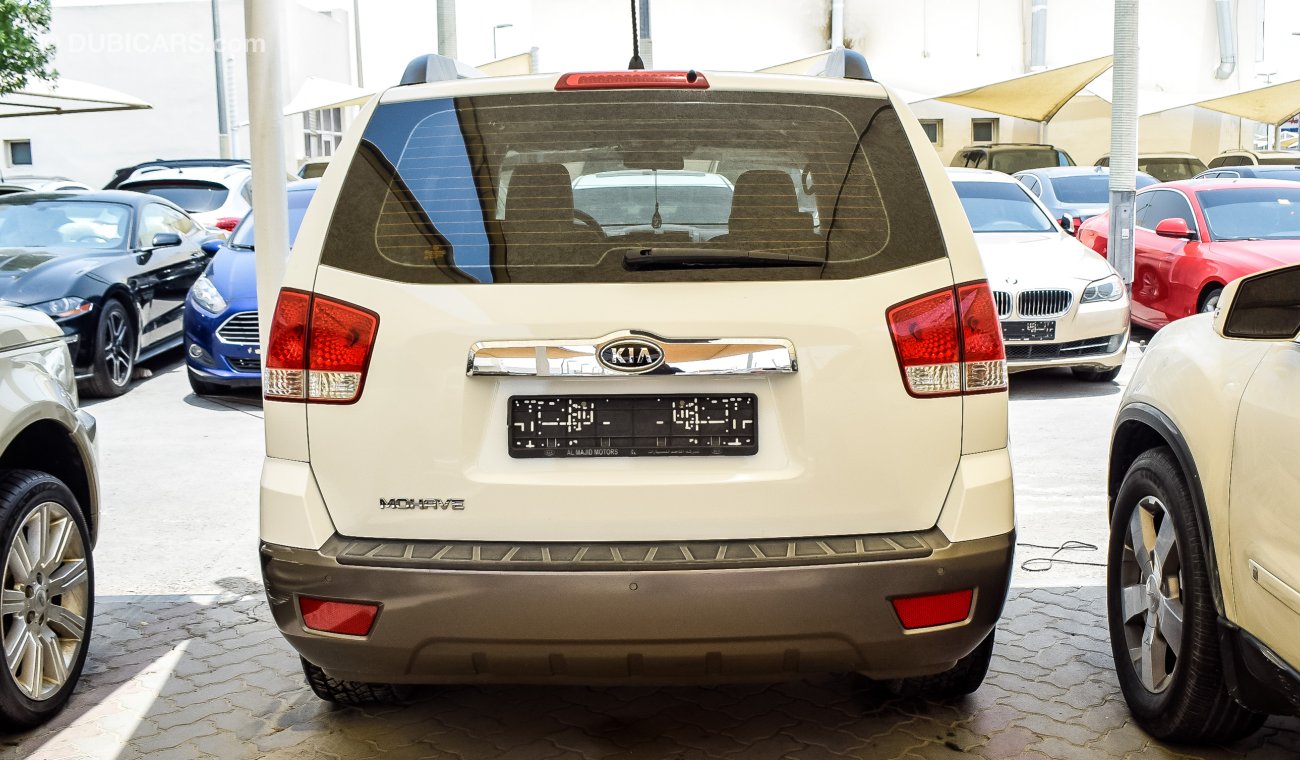 Used Kia Mohave 2012 for sale in Sharjah 253439