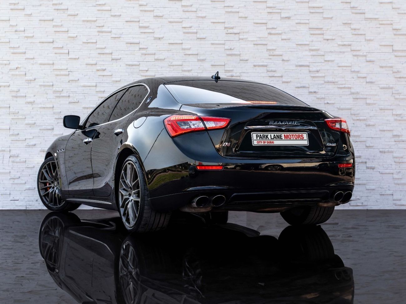 Maserati Ghibli S Q4 3.0L (345 HP)