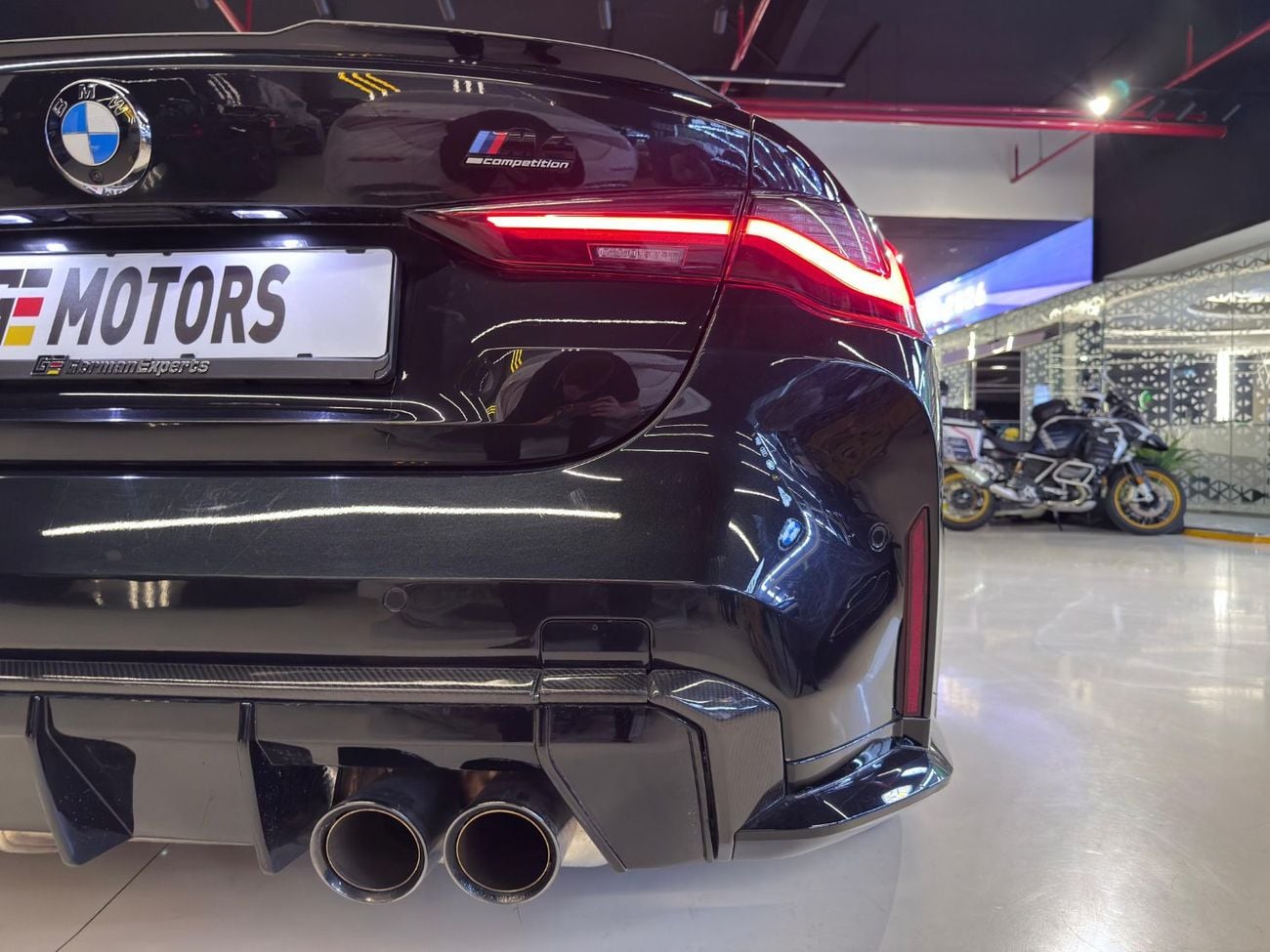 BMW M4 Competition 3.0L 2024 BMW M4 Competition - Perfect Condition - 3 Years Full Warranty