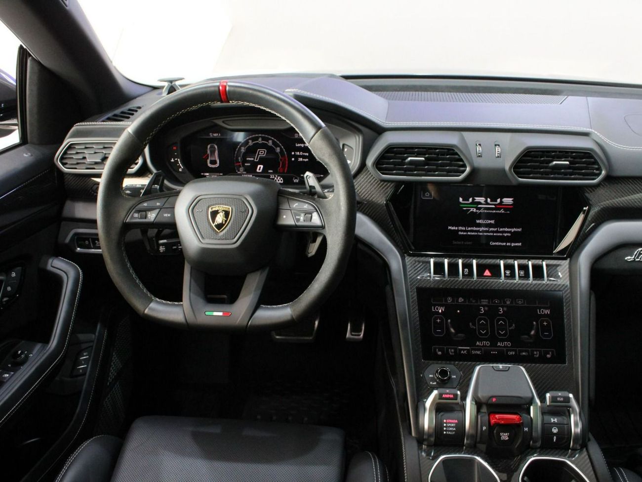 لامبورغيني اوروس 4.0T V8 Performante