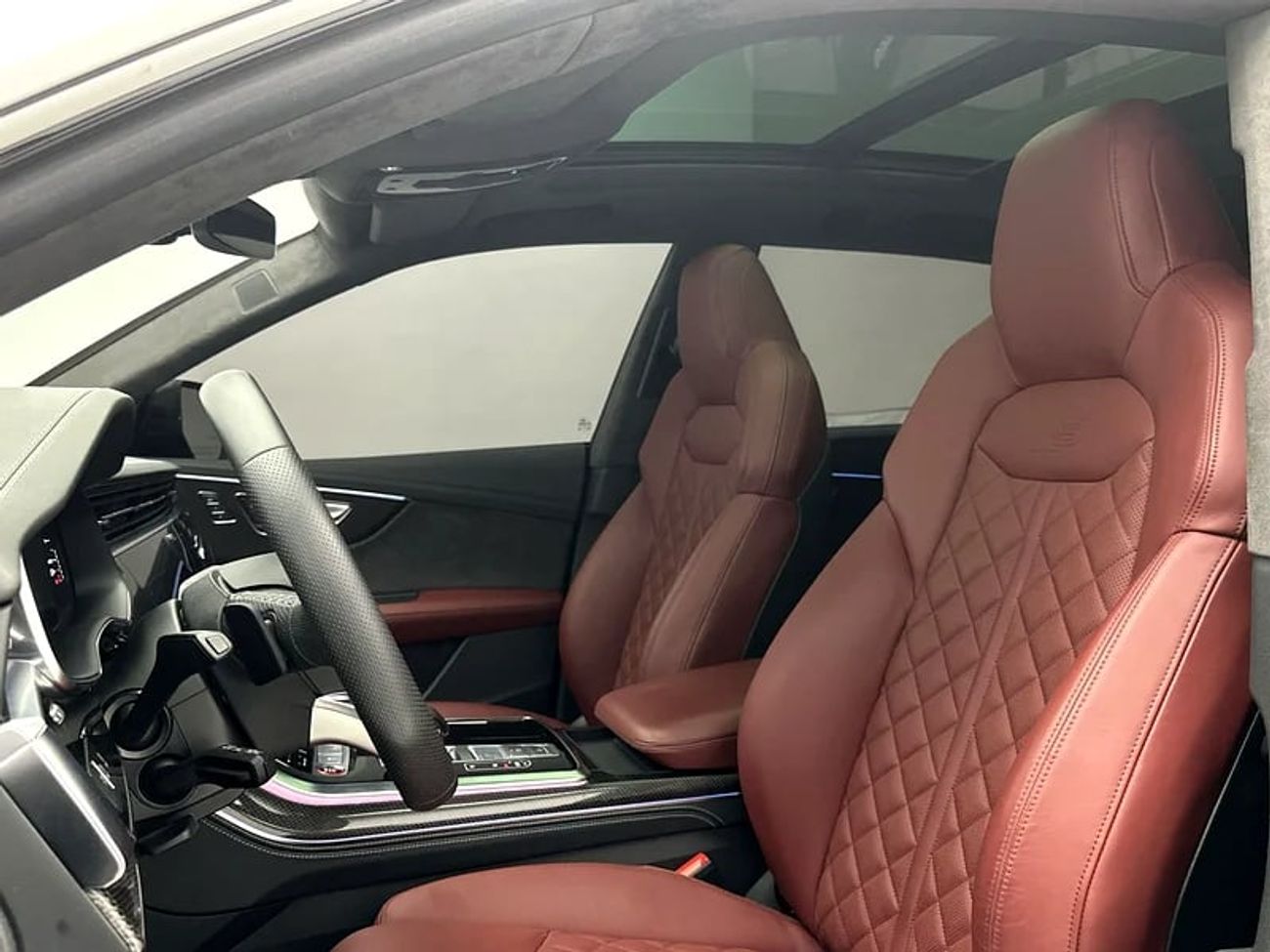 Audi SQ8 TFSI quattro 507hp (Ref# 033063)