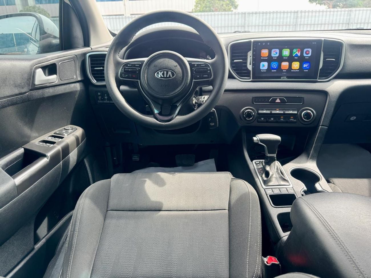 Kia Sportage LX 1.6L FWD 730x48- Monthly | GCC | Cruise, Camera, GPS l Accident Free