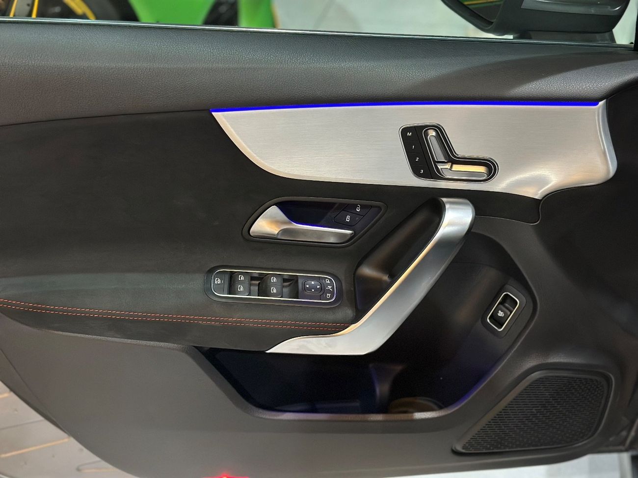 Mercedes-Benz A 200 Premium 1.4L MERCEDES-BENZ A200 | 2025 | GCC | UNDER WARRANTY & SERVICE CONTRACT FREE (GARGASH)