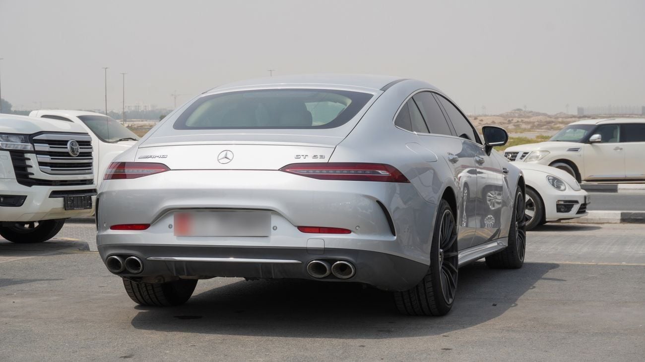 مرسيدس بنز ايه ام جي جي تي 53