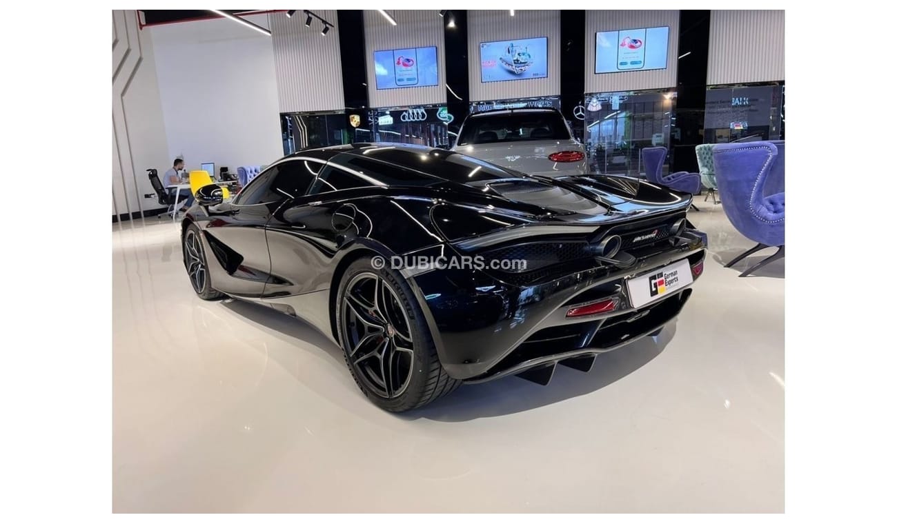 McLaren 720S MCLAREN 720S GCC / 45000KM/1 YEAR WARRANTY