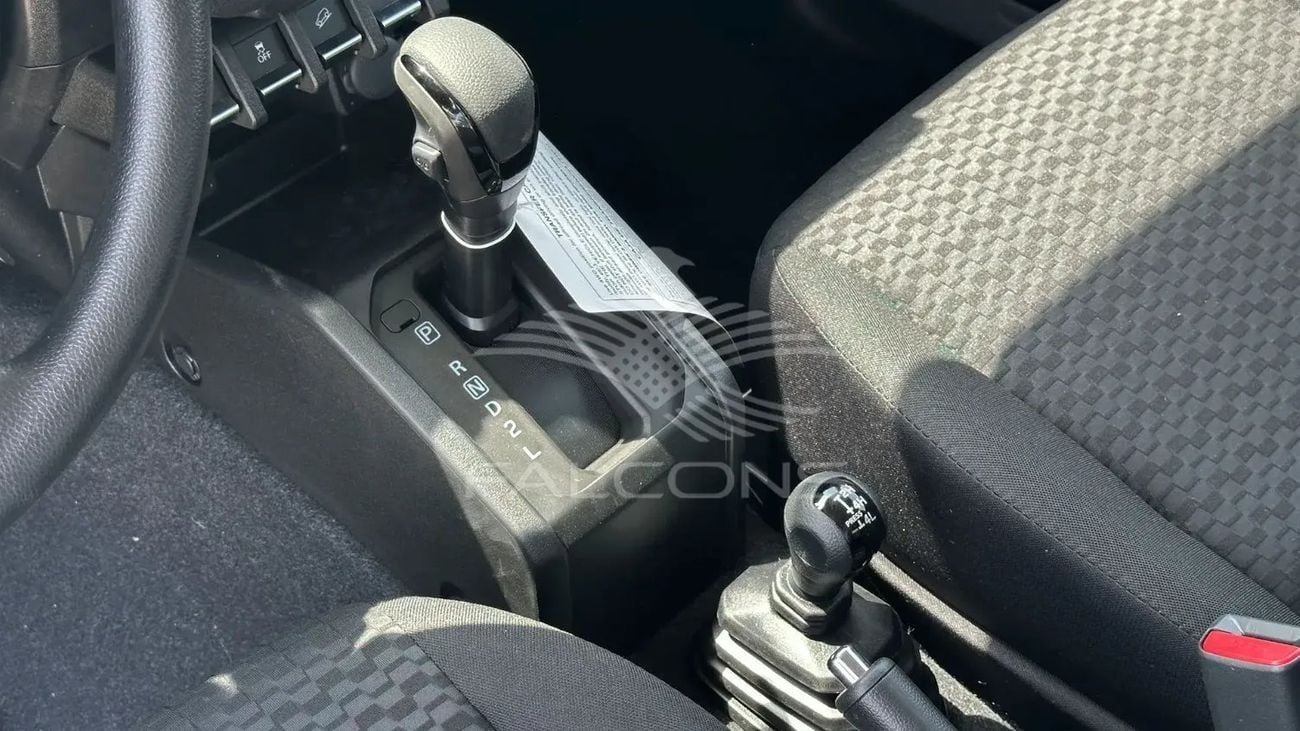 سوزوكي جيمني GLX GL(SLDA) 1.5L (3-Doors) AT