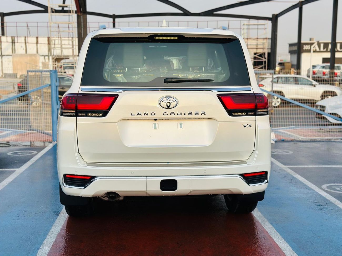 تويوتا لاند كروزر VX 4.0L