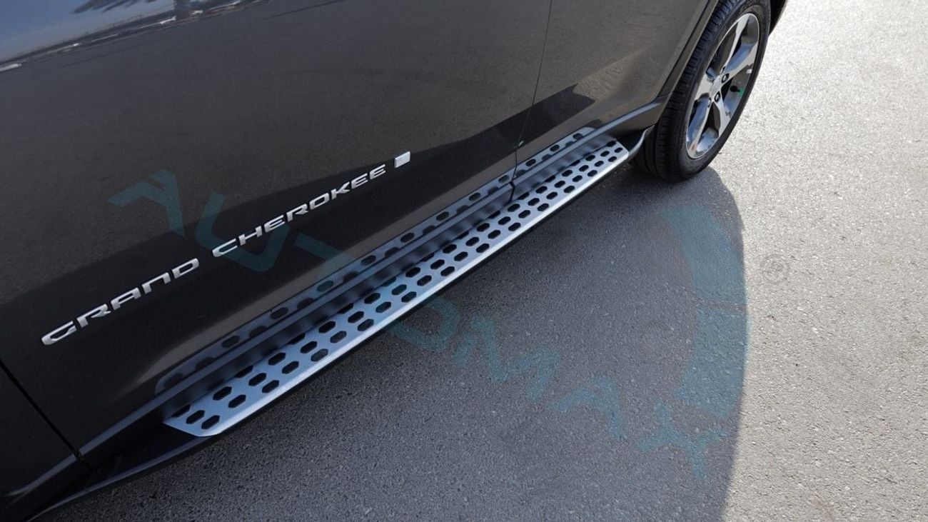 Jeep Grand Cherokee LIMITED PLUS LUXURY 4X4 GCC 2025 With 3 Years Or 60,000 Km Warranty @Official Dealer