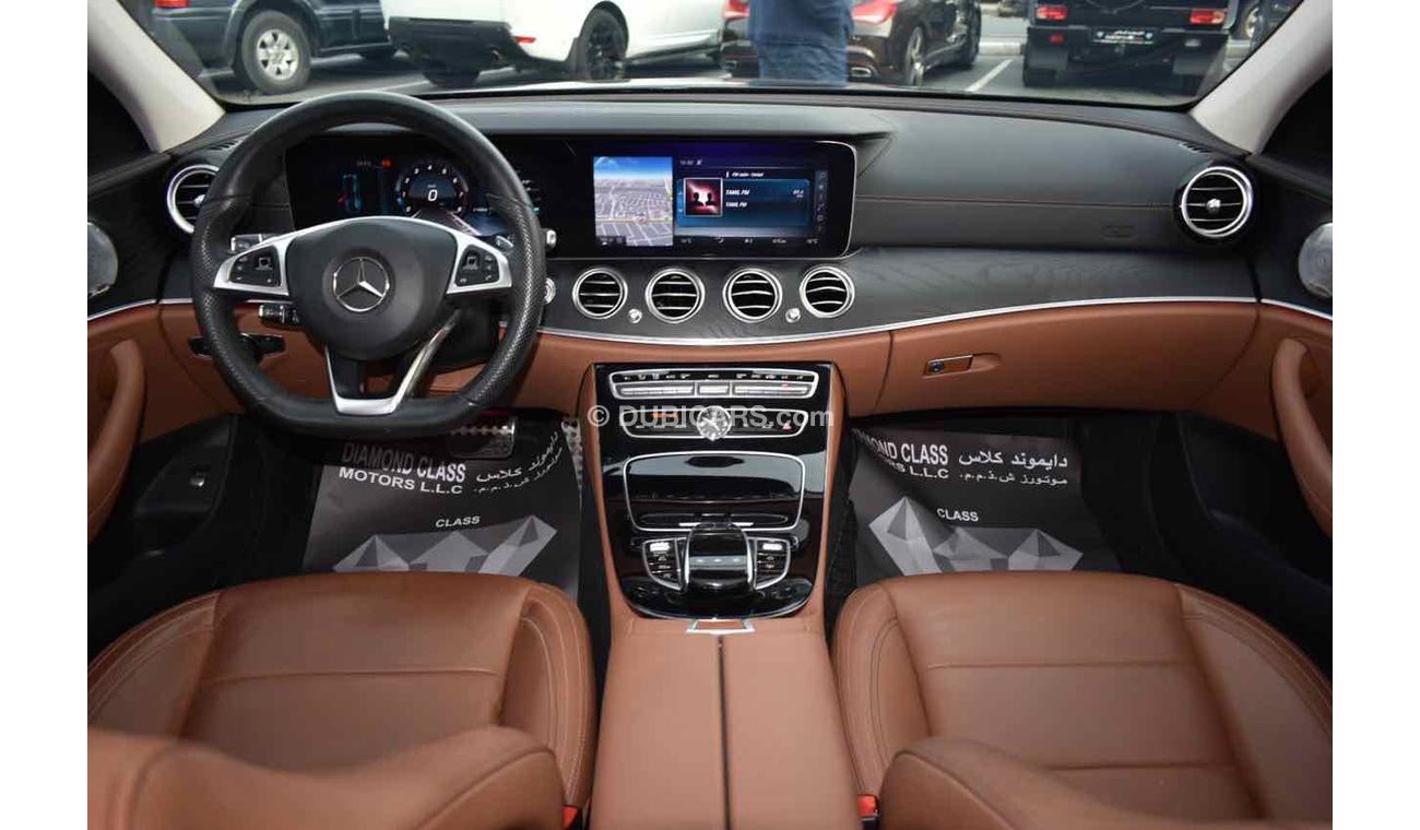 Mercedes-Benz E300 AMG full option