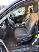 Toyota RAV4 LE 2019 RAV4