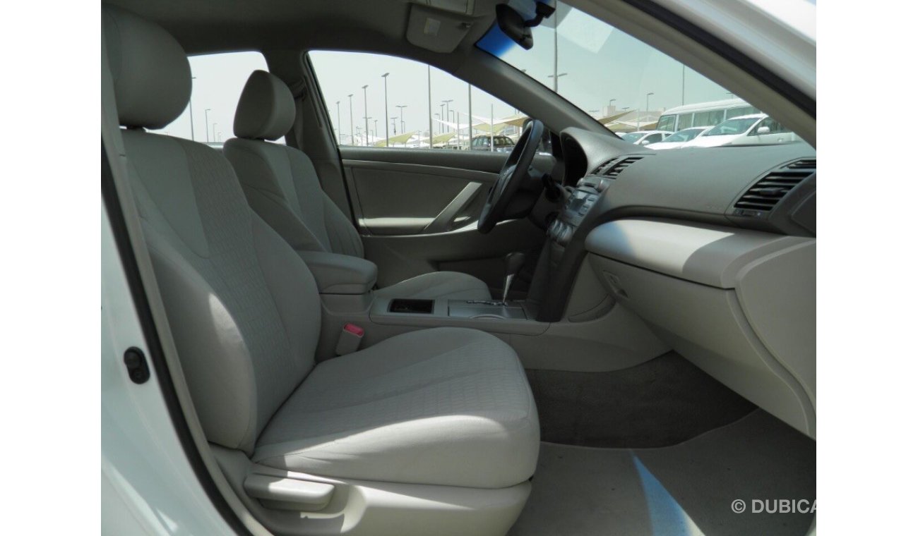 Toyota Camry GL GCC