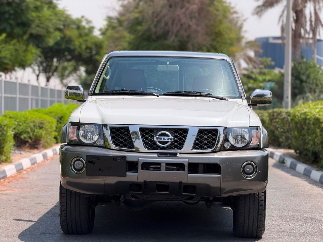 Nissan Patrol HT SAFARI