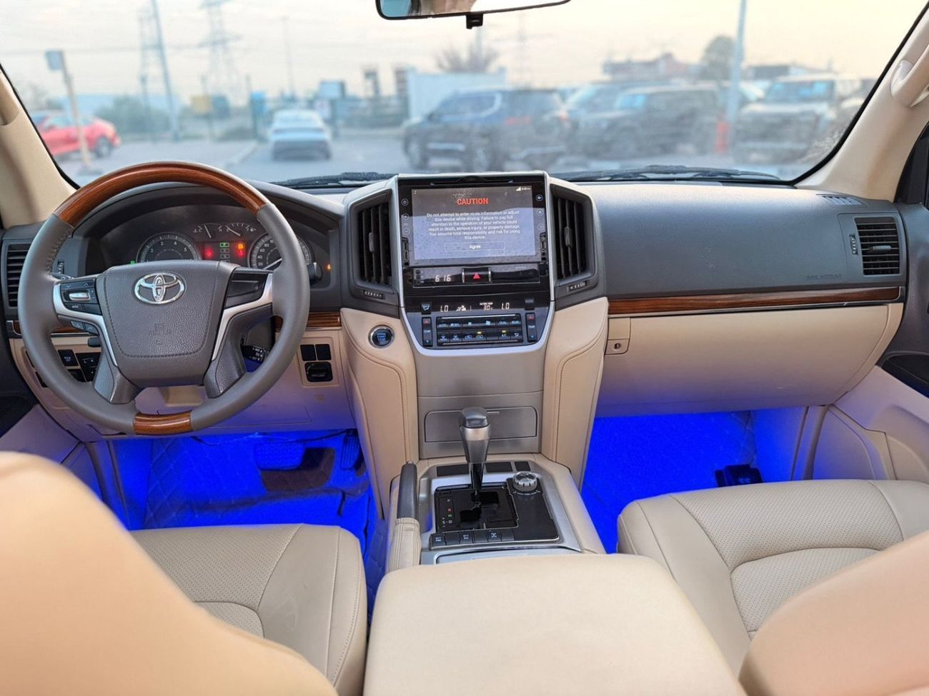 تويوتا لاند كروزر GXR 4.6L