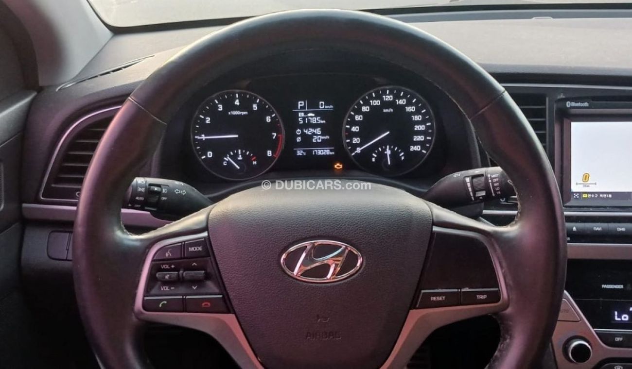 هيونداي افانتي Hyundai Avante 2016 Gasoline