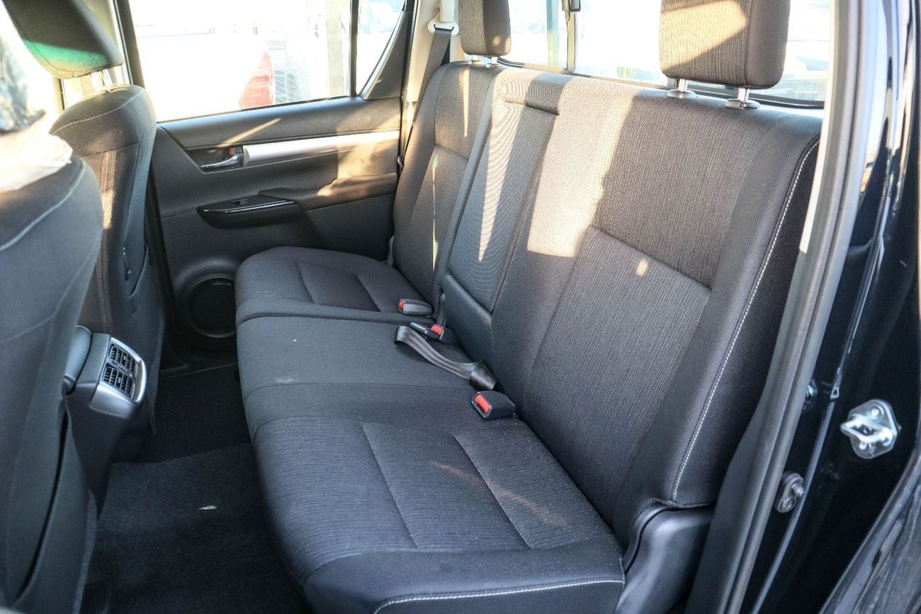 تويوتا هيلوكس GL 2026 Toyota Hilux Double Cab 2.7L Petrol (TGN121) 4x2