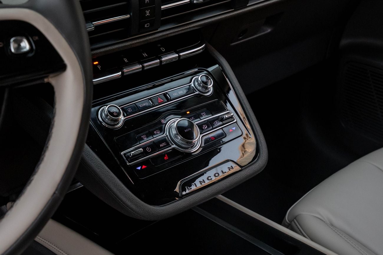 لينكولن كورساير Lincoln Corsair AWD