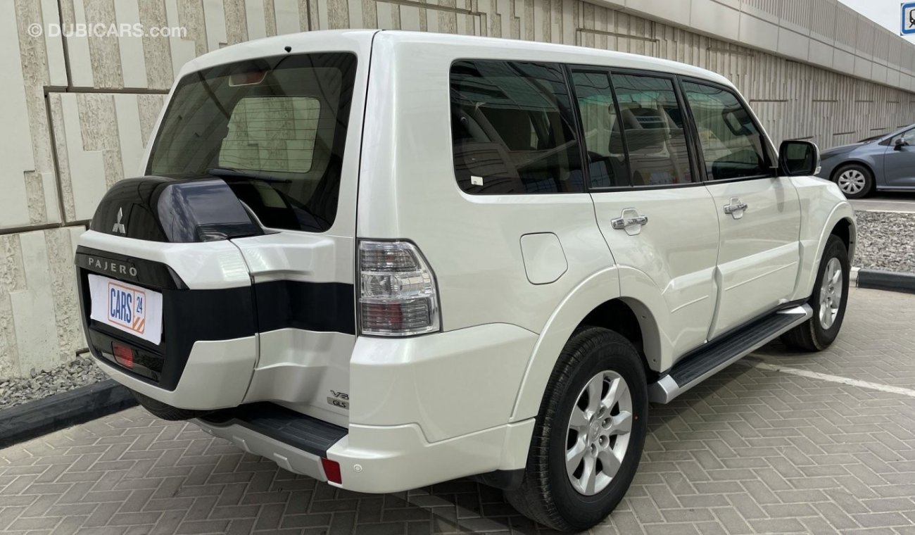 Mitsubishi Pajero 3.5L | GCC | FREE 2 YEAR WARRANTY | FREE REGISTRATION | 1 YEAR COMPREHENSIVE INSURANCE