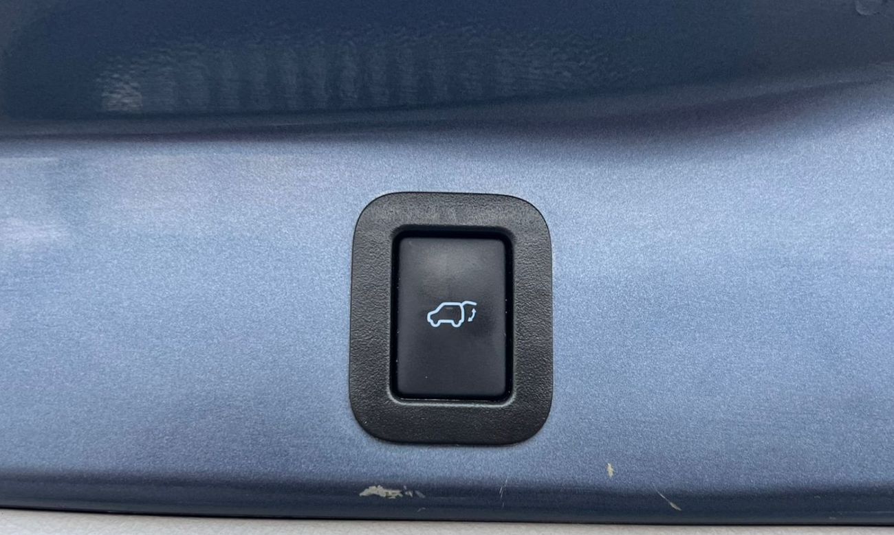 Toyota Highlander 2019 Toyota Highlander Hybrid XLE Full Option -3.5L V6-AWD 4x4 - Sunroof-Leather seat-Rear Camera -