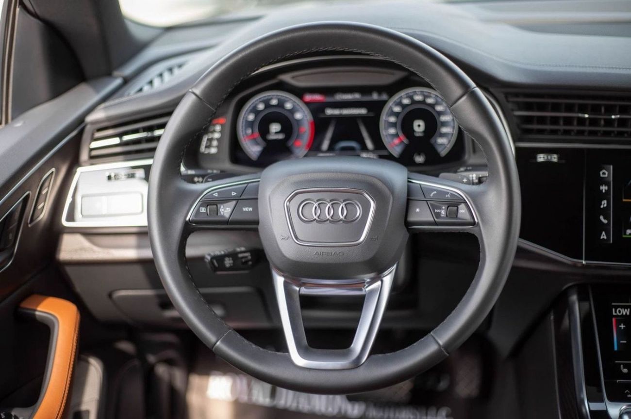 أودي Q8 55 TFSI S-LINE LUXURY Audi Q8 2022 مواصفات خليجية