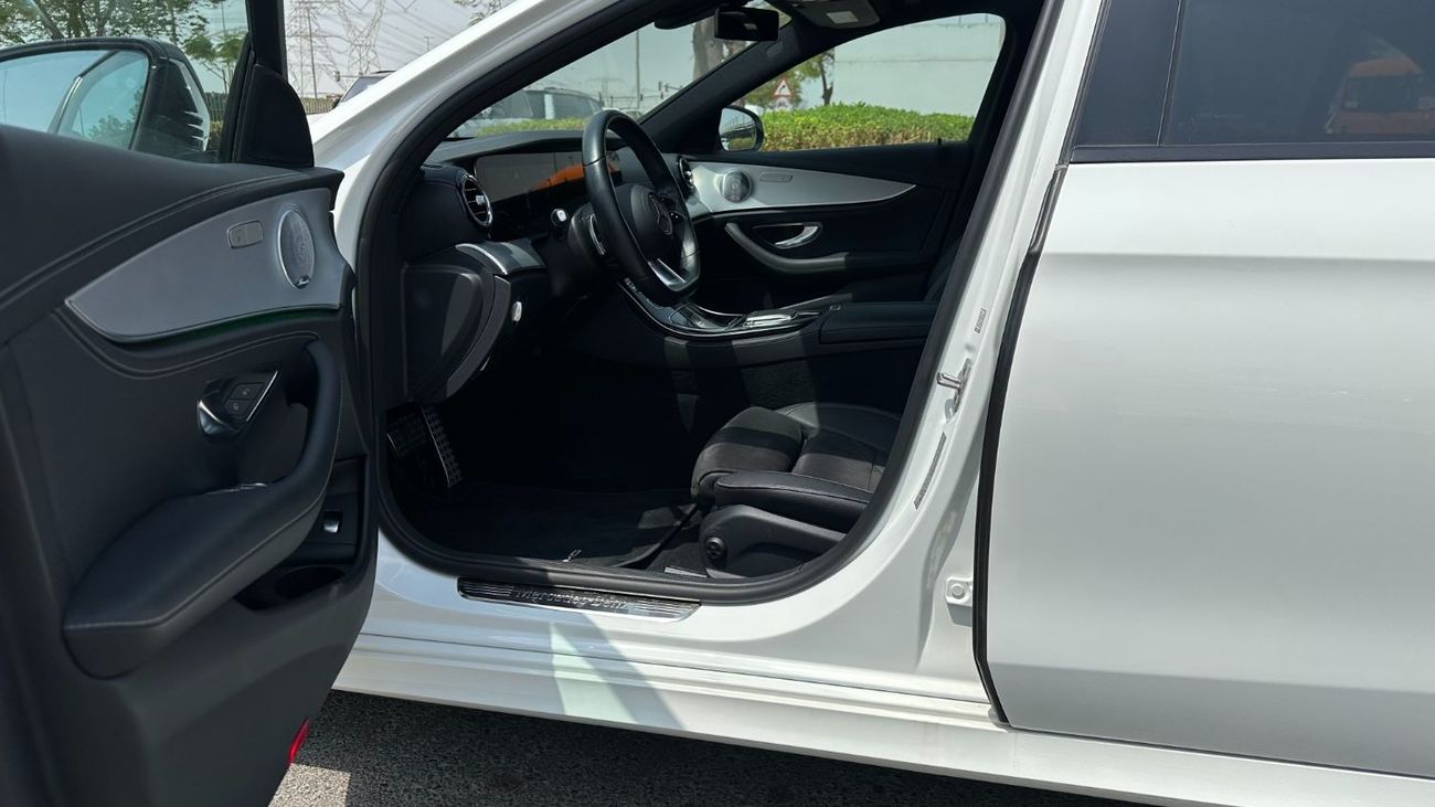 مرسيدس بنز E300 EQ Power | Plug-in Hybrid | European Specs | 5,000 KM