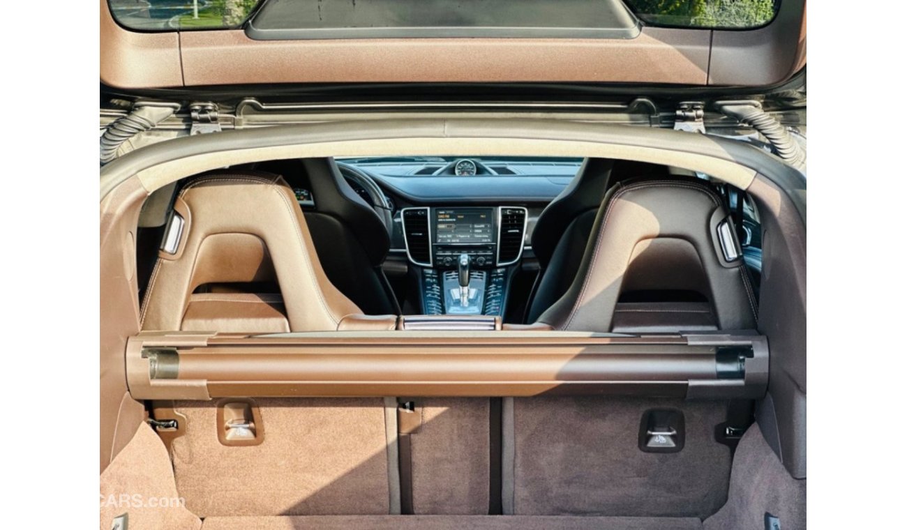 Porsche Panamera PORSCHE PANAMERA GTS MODEL 2016 FULL OPTION