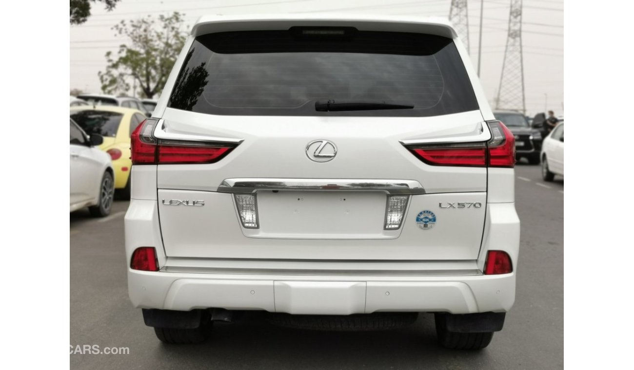 Lexus LX 570 V8 / 5.7L / CAMEL INTERIOR / GCC SPECS / ONLY FOR EXPORT (LOT #5091)