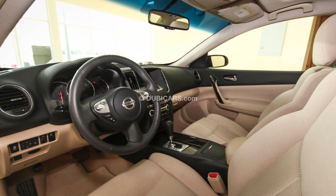 Nissan Maxima