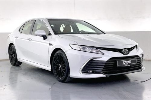 تويوتا كامري SE+ | ضمان مجاني لمدة عام | 0 دفعة أولى