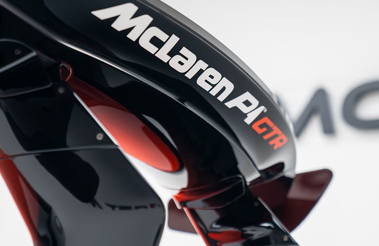 McLaren P1 3.8L V8 Twin-Turbocharged + Electric Motor