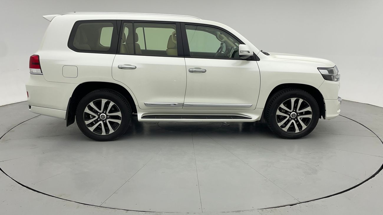 Toyota Land Cruiser GXR GT 4.6 | Zero Down Payment | Free Home Test Drive