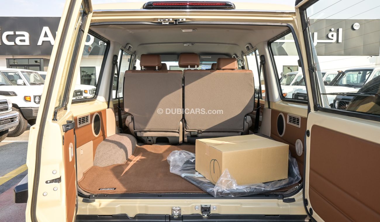 تويوتا لاند كروزر 70 LC76 4.0L AT LX  YM 2024