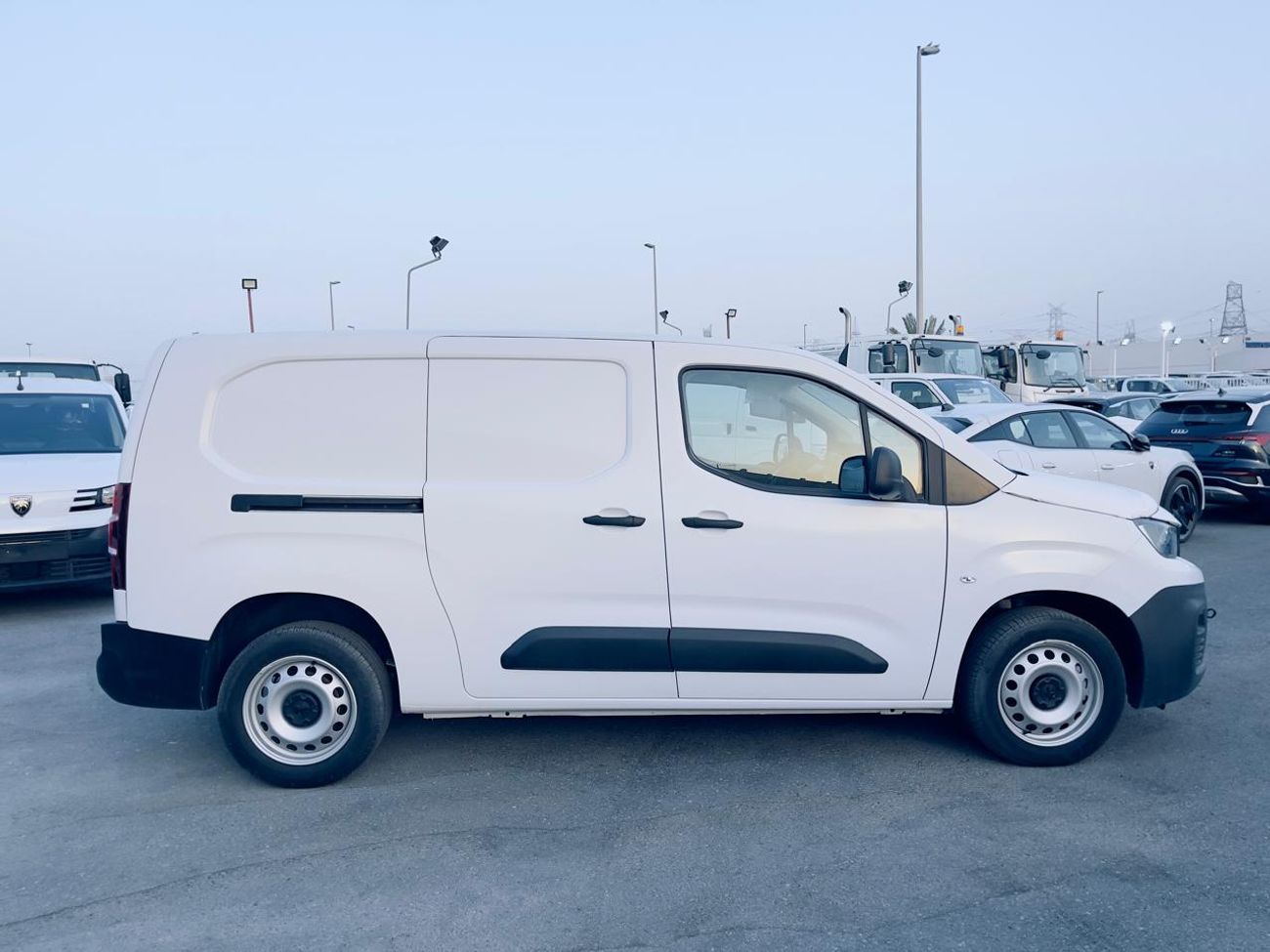 Peugeot Partner peugeot partner 1.6l 2024