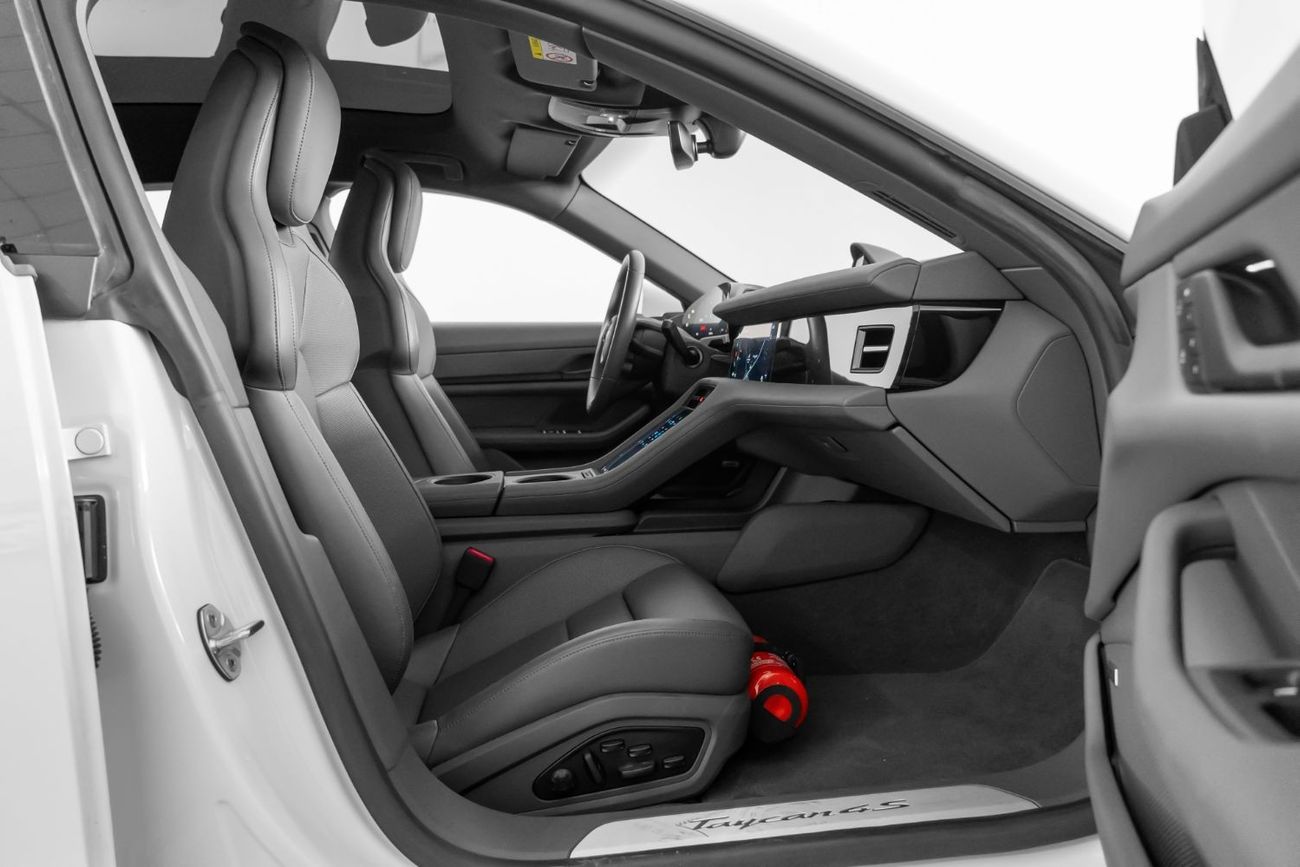 Porsche Taycan Turbo Cross Turismo