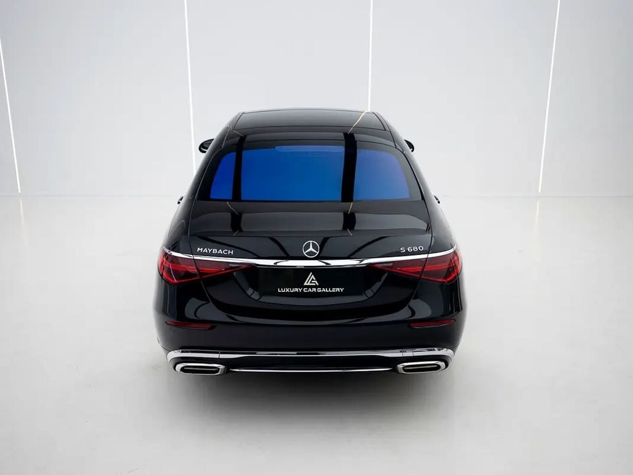 مرسيدس مايباخ S680 مايباخ 4 MATIC GCC SPECS | FIRST-CLASS 4-SEAT REAR CABIN | V12