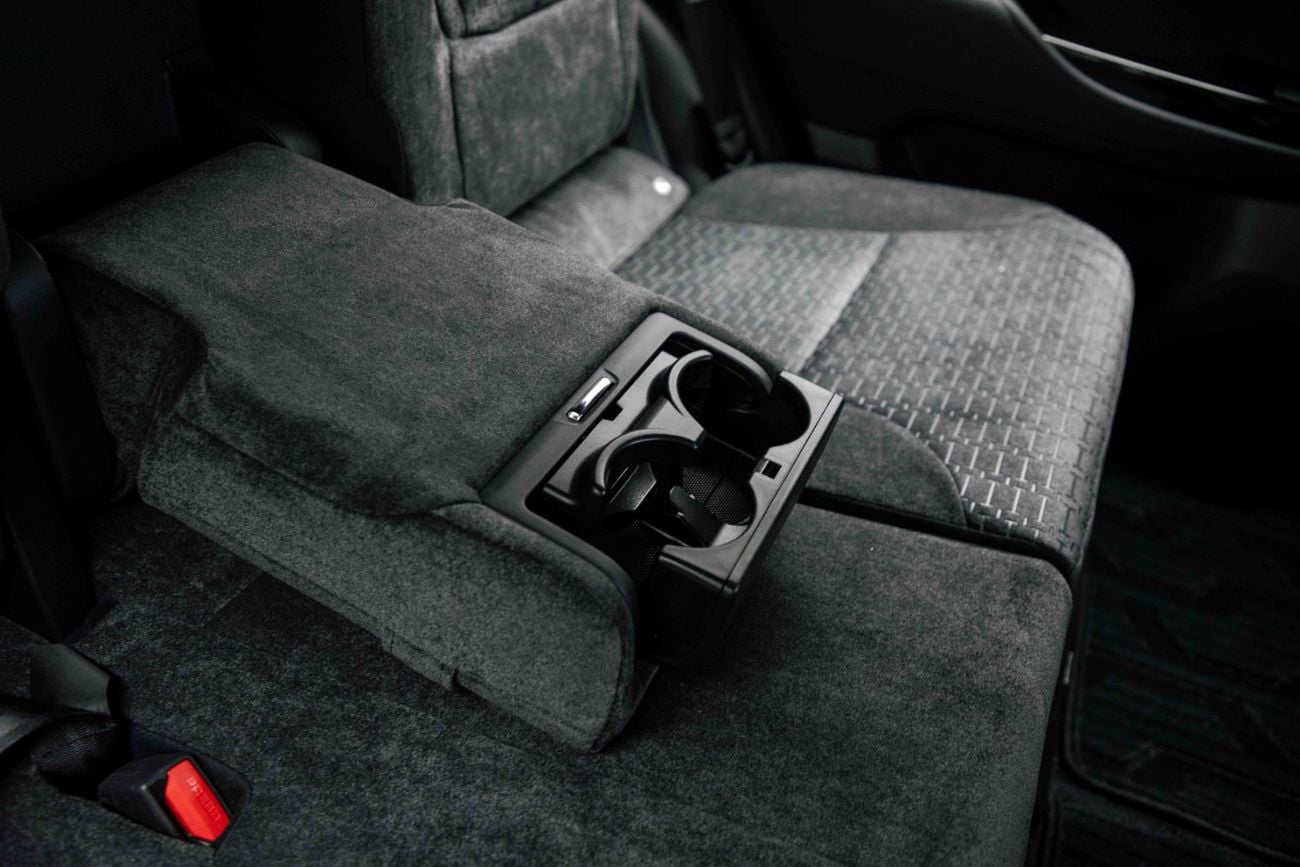 Toyota Land Cruiser LC300 EXR 3.3L - Pearl White Inside Black | Export Only