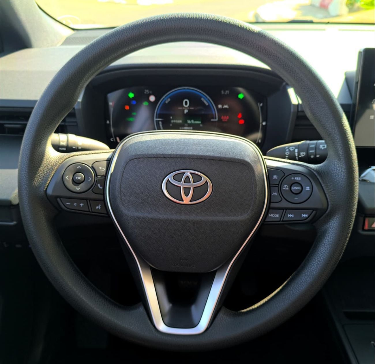 Toyota Frontlander 2.0L Hybrid Full Option New Shape 2025 Model