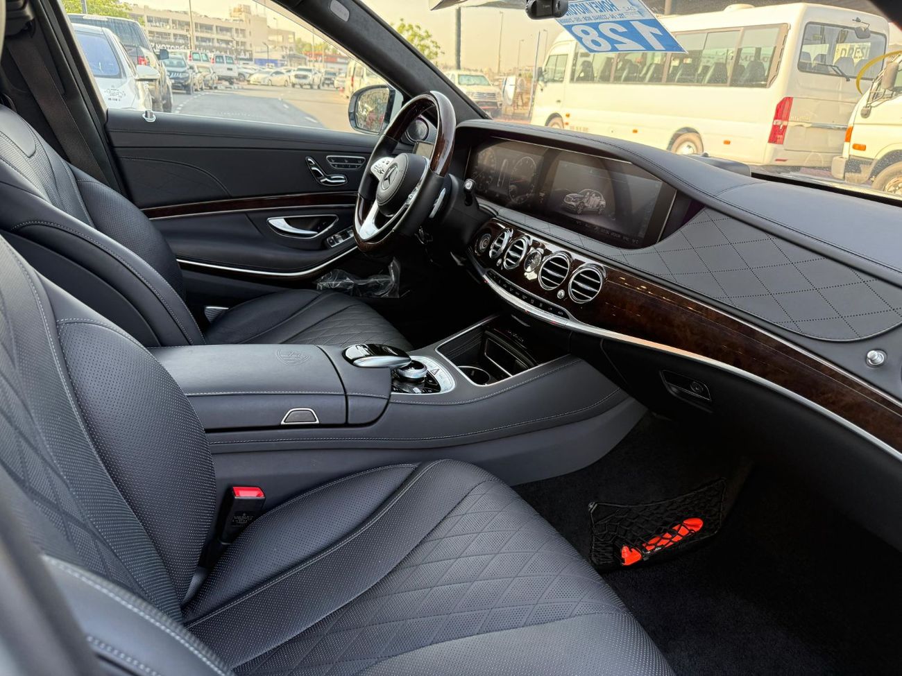 Mercedes Maybach S560 Maybach