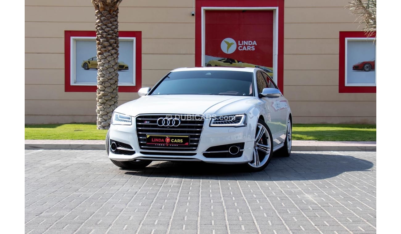 Audi S8 D4
