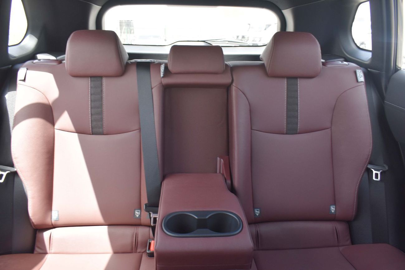 تويوتا كورولا كروس TOYOTA COROLLA CROSS 1.8L HEV