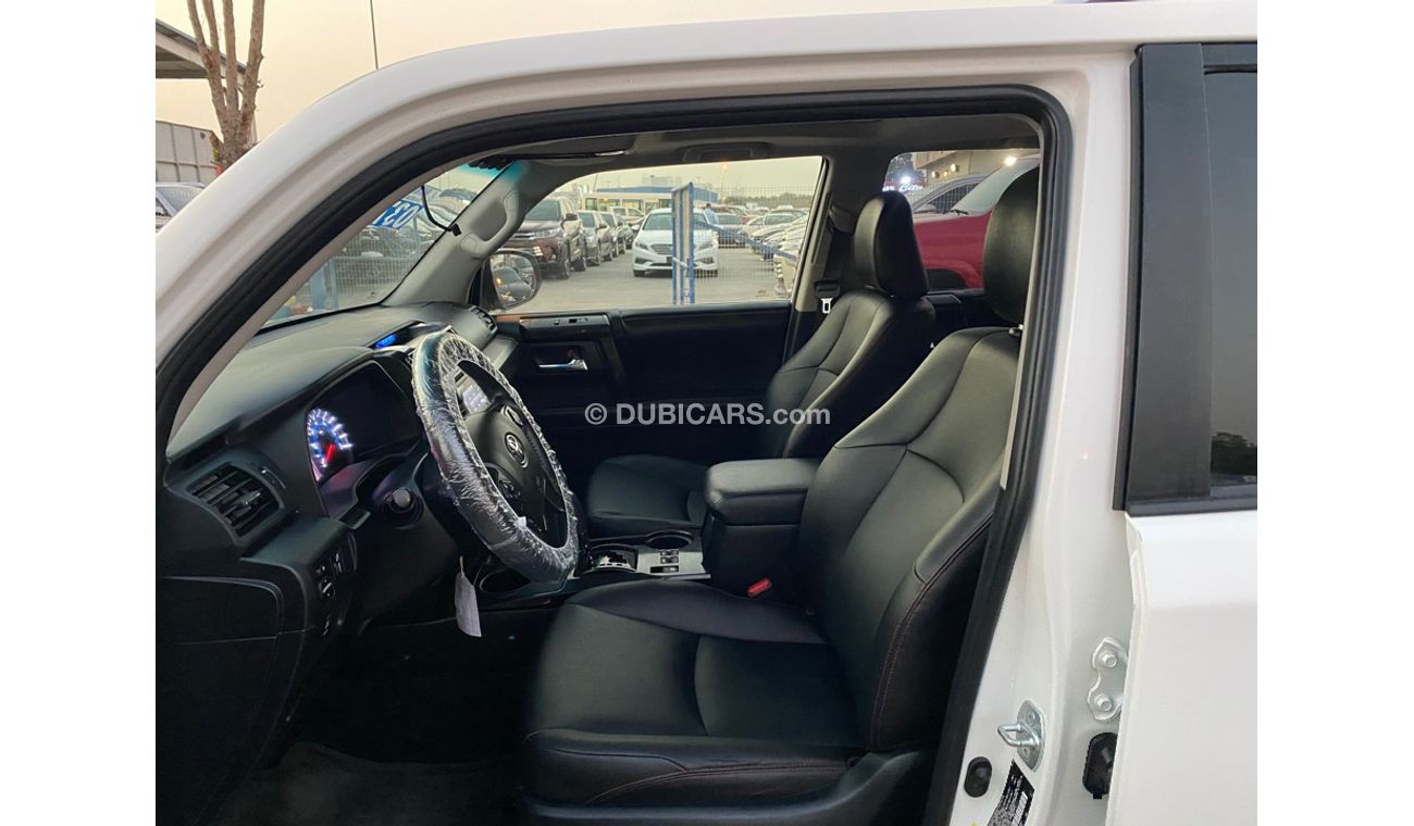 Toyota 4Runner 4x4 4.0L V6 2014 AMERICAN SPECIFICATION