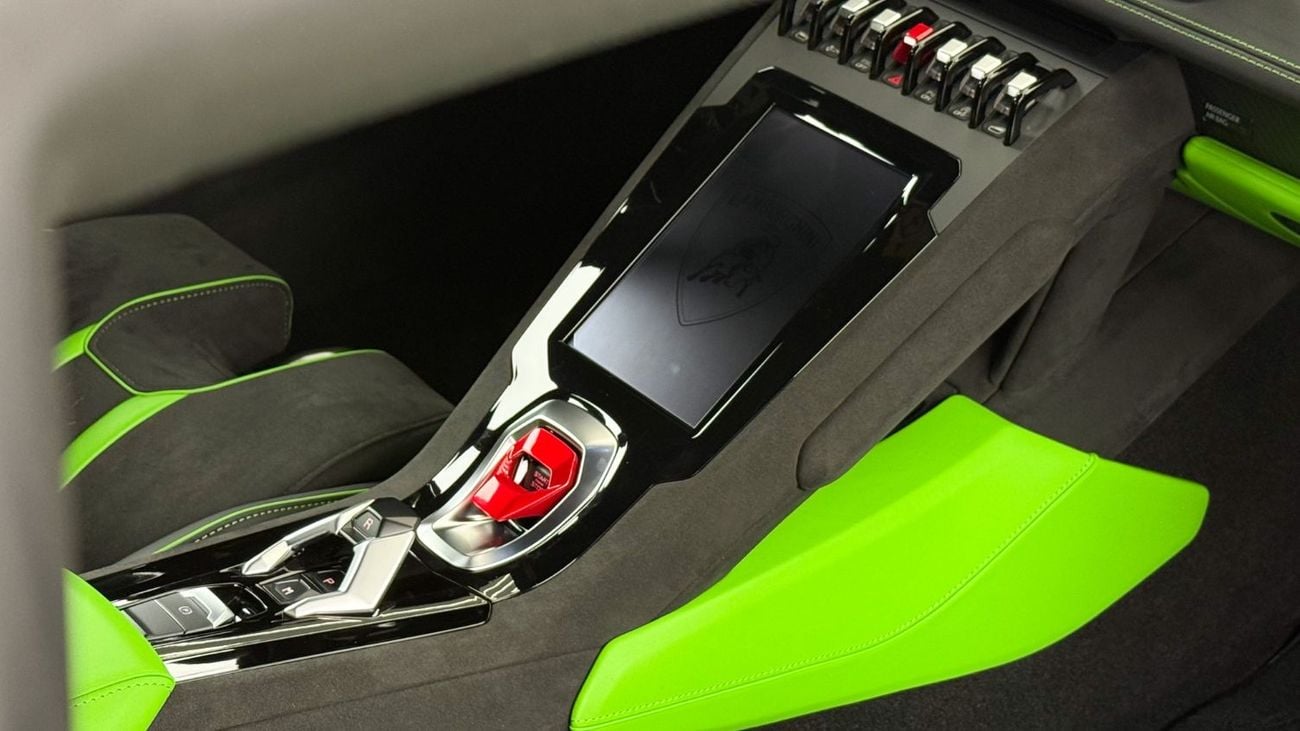 Lamborghini Huracan Lamborghini Huracán Tecnica LP640-2 2024 - Verde Mantis