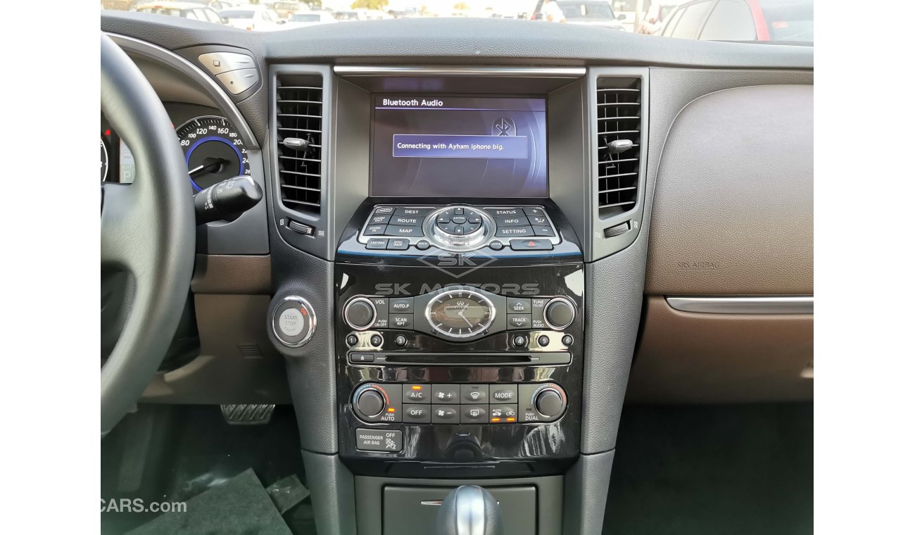Infiniti QX70 3.7L, 20" Rims, DRL LED Headlights, Front Power Seats, Parking Sensors, Leather Seats (CODE # QX01)