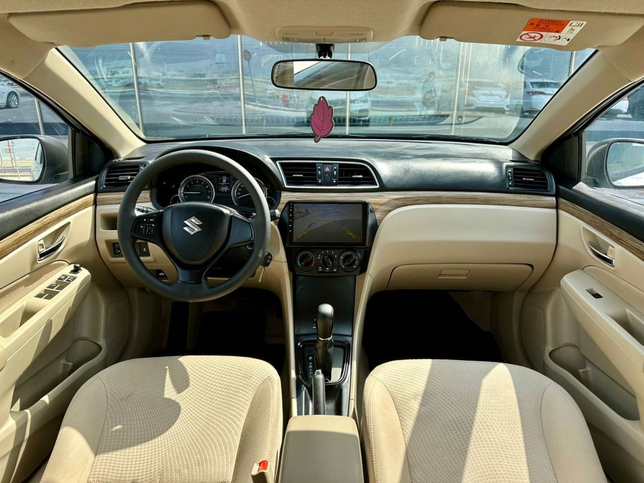 سوزوكي سياز 470-Monthly l GCC l Camera, GPS l Accident Free