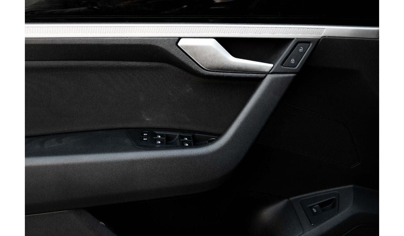 Volkswagen Touareg | 1,958 P.M  | 0% Downpayment | Magnificient Condition!