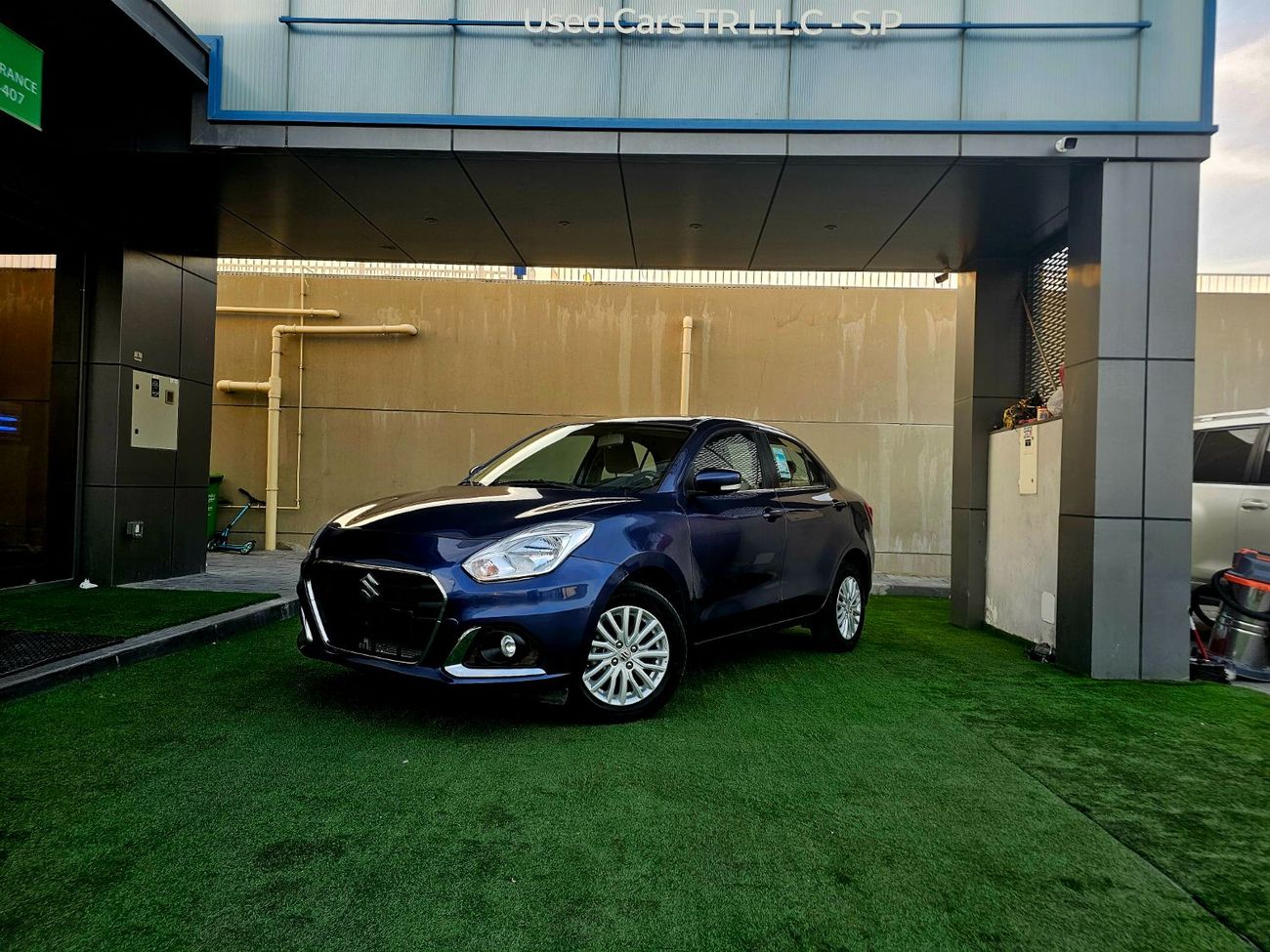 سوزوكي دزاير GLX / GCC 1.2/ PUSH START/ LOW MILEAGE