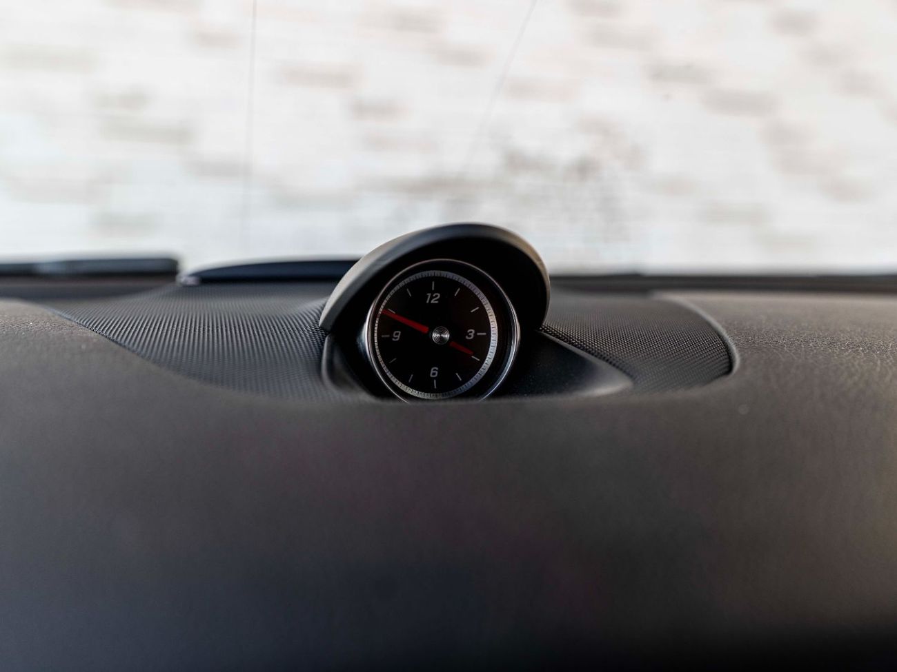 مرسيدس بنز SLC 200 Std 2.0L