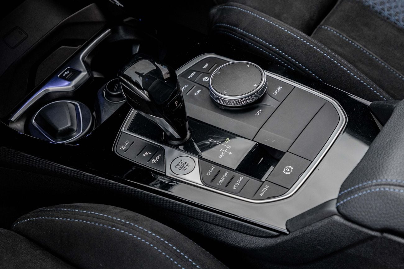 BMW 120i 120i M-kit | 1,626 P.M | 0% Downpayment | IMMACULATE!